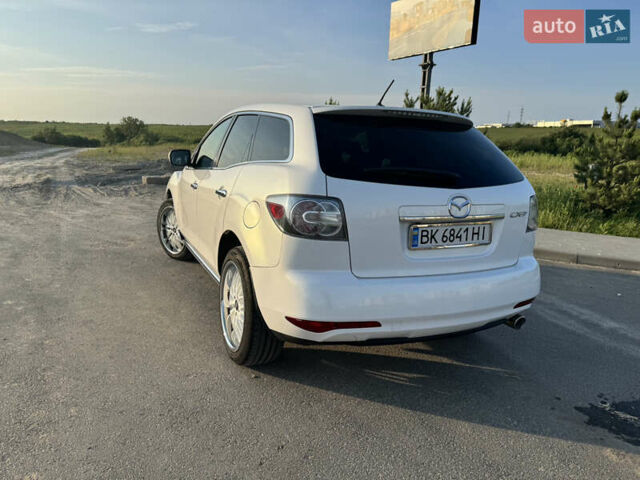 Мазда СХ-7 2010 в Ровно на Automoto.ua Белый Мазда СХ-7, объемом двигателя 2.18 л и пробегом 181 тыс. км за 10800 $, фото 4 на Automoto.ua