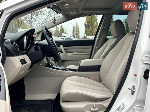 Білий Мазда СХ-7, об'ємом двигуна 2.5 л та пробігом 165 тис. км за 8700 $, фото 12 на Automoto.ua