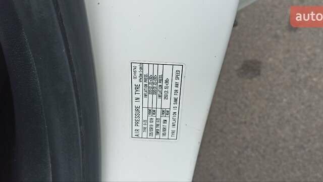 Белый Мазда СХ-7, объемом двигателя 2.26 л и пробегом 193 тыс. км за 8500 $, фото 20 на Automoto.ua