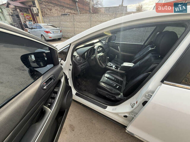 Білий Мазда СХ-7, об'ємом двигуна 2.3 л та пробігом 164 тис. км за 9600 $, фото 5 на Automoto.ua