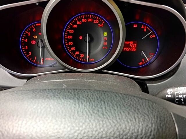 Белый Мазда СХ-7, объемом двигателя 2.3 л и пробегом 175 тыс. км за 8000 $, фото 1 на Automoto.ua