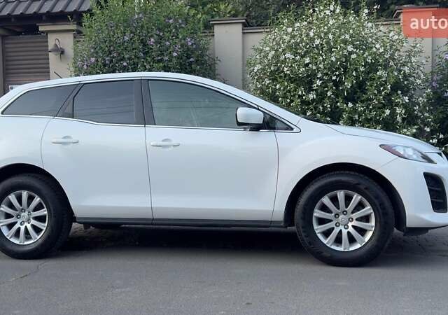 Мазда СХ-7 2011 в Одессе на Automoto.ua Белый Мазда СХ-7, объемом двигателя 2.5 л и пробегом 281 тыс. км за 9000 $, фото 2 на Automoto.ua