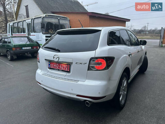 Білий Мазда СХ-7, об'ємом двигуна 2.2 л та пробігом 243 тис. км за 10999 $, фото 10 на Automoto.ua