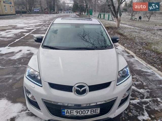 Белый Мазда СХ-7, объемом двигателя 2.3 л и пробегом 155 тыс. км за 10000 $, фото 2 на Automoto.ua