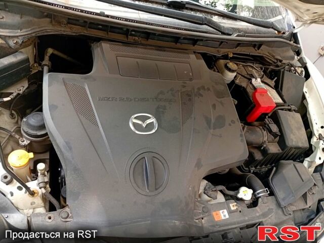 Белый Мазда СХ-7, объемом двигателя 2.3 л и пробегом 175 тыс. км за 8000 $, фото 4 на Automoto.ua