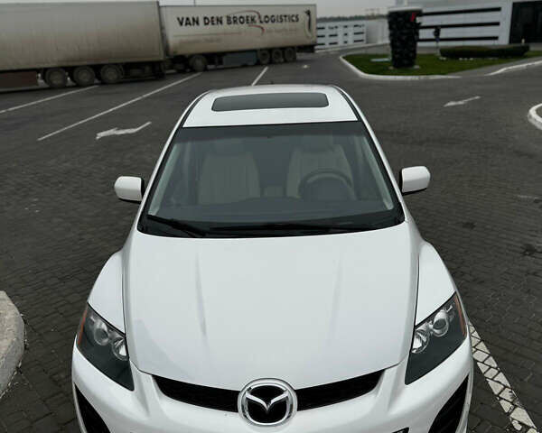 Белый Мазда СХ-7, объемом двигателя 2.49 л и пробегом 301 тыс. км за 7800 $, фото 14 на Automoto.ua