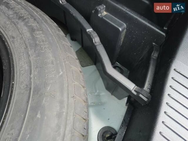 Білий Мазда СХ-7, об'ємом двигуна 2.26 л та пробігом 187 тис. км за 7200 $, фото 49 на Automoto.ua