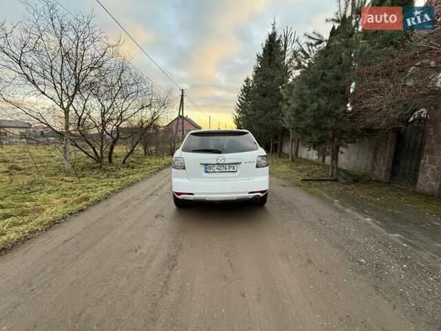 Белый Мазда СХ-7, объемом двигателя 2.18 л и пробегом 229 тыс. км за 10500 $, фото 12 на Automoto.ua