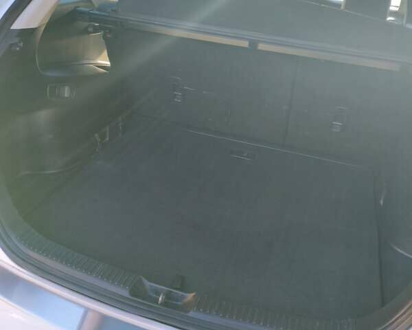 Білий Мазда СХ-7, об'ємом двигуна 2.2 л та пробігом 255 тис. км за 10500 $, фото 13 на Automoto.ua