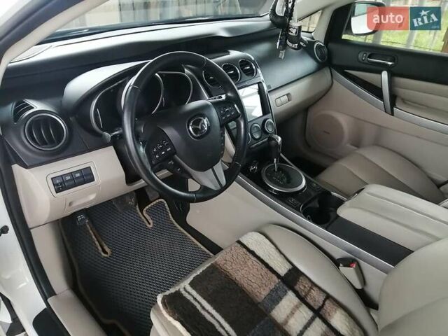 Білий Мазда СХ-7, об'ємом двигуна 2.26 л та пробігом 240 тис. км за 9700 $, фото 19 на Automoto.ua