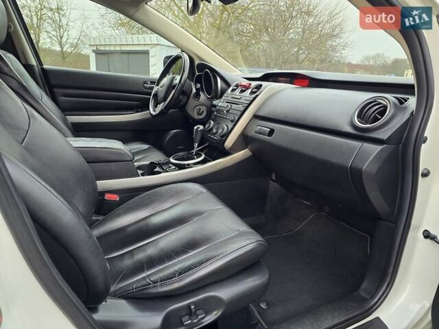 Білий Мазда СХ-7, об'ємом двигуна 2.26 л та пробігом 187 тис. км за 7200 $, фото 40 на Automoto.ua