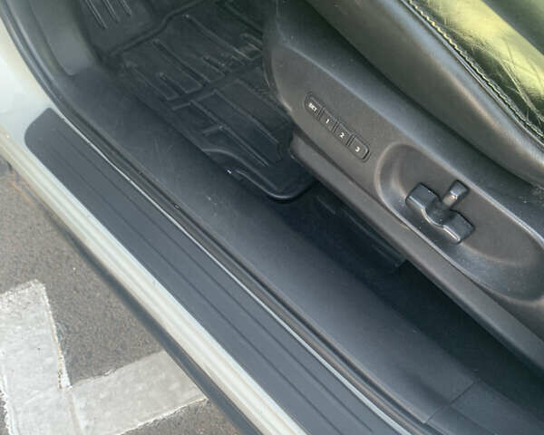 Белый Мазда СХ-7, объемом двигателя 2.2 л и пробегом 185 тыс. км за 9700 $, фото 7 на Automoto.ua