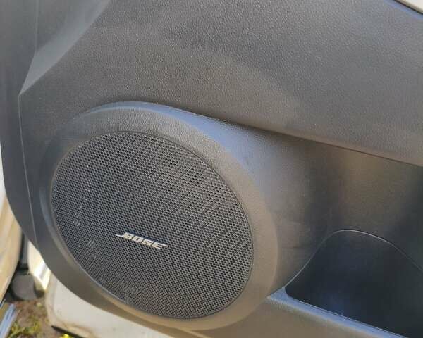 Білий Мазда СХ-7, об'ємом двигуна 2.2 л та пробігом 255 тис. км за 10500 $, фото 14 на Automoto.ua