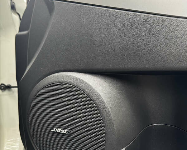 Белый Мазда СХ-7, объемом двигателя 2.26 л и пробегом 135 тыс. км за 12100 $, фото 23 на Automoto.ua