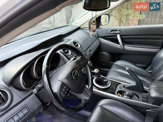 Белый Мазда СХ-7, объемом двигателя 2.18 л и пробегом 229 тыс. км за 10500 $, фото 20 на Automoto.ua