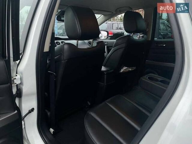 Білий Мазда СХ-7, об'ємом двигуна 2.3 л та пробігом 218 тис. км за 7990 $, фото 29 на Automoto.ua