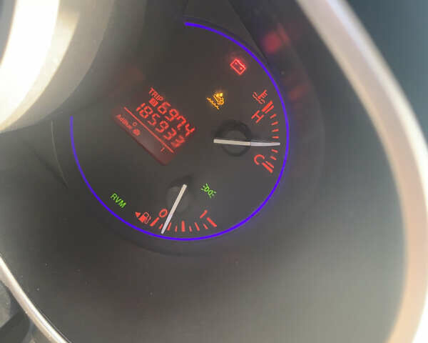 Белый Мазда СХ-7, объемом двигателя 2.2 л и пробегом 185 тыс. км за 9700 $, фото 15 на Automoto.ua