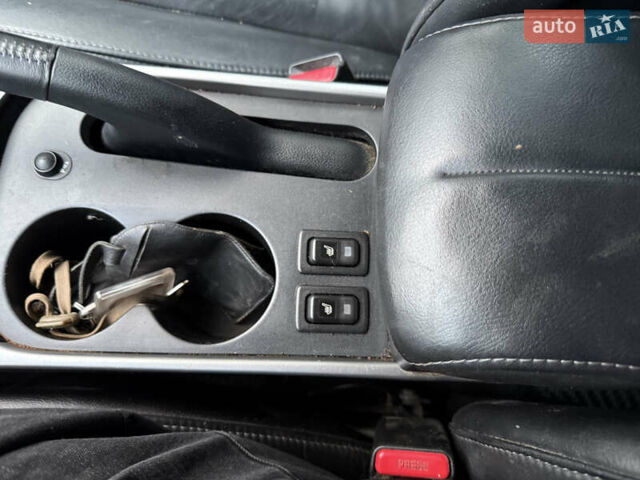 Белый Мазда СХ-7, объемом двигателя 2.18 л и пробегом 229 тыс. км за 10500 $, фото 33 на Automoto.ua