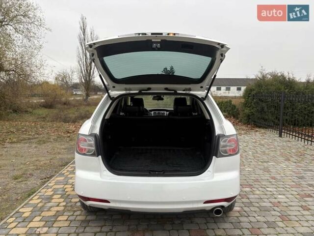 Белый Мазда СХ-7, объемом двигателя 2.49 л и пробегом 151 тыс. км за 10900 $, фото 9 на Automoto.ua