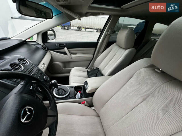Белый Мазда СХ-7, объемом двигателя 2.49 л и пробегом 301 тыс. км за 7800 $, фото 15 на Automoto.ua