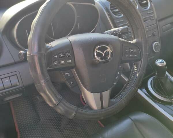 Білий Мазда СХ-7, об'ємом двигуна 2.2 л та пробігом 255 тис. км за 10500 $, фото 2 на Automoto.ua