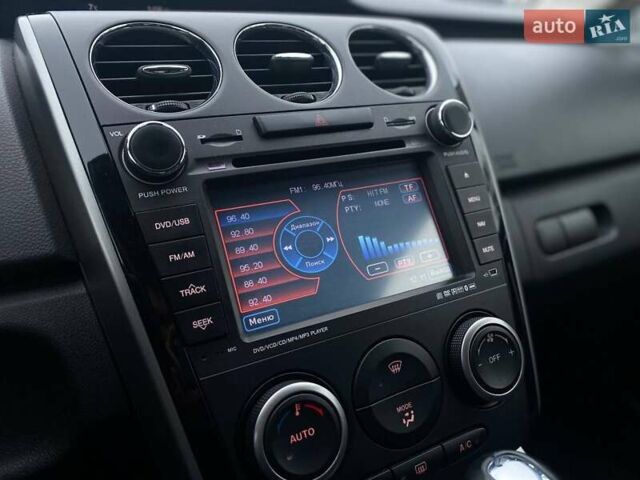 Білий Мазда СХ-7, об'ємом двигуна 2.3 л та пробігом 218 тис. км за 7990 $, фото 37 на Automoto.ua