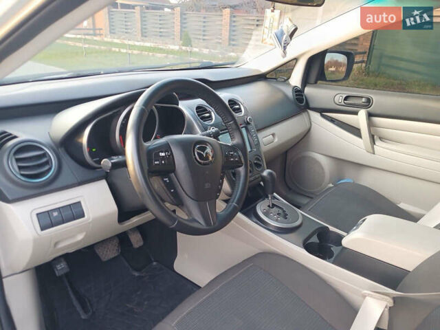 Білий Мазда СХ-7, об'ємом двигуна 2.49 л та пробігом 247 тис. км за 9300 $, фото 18 на Automoto.ua