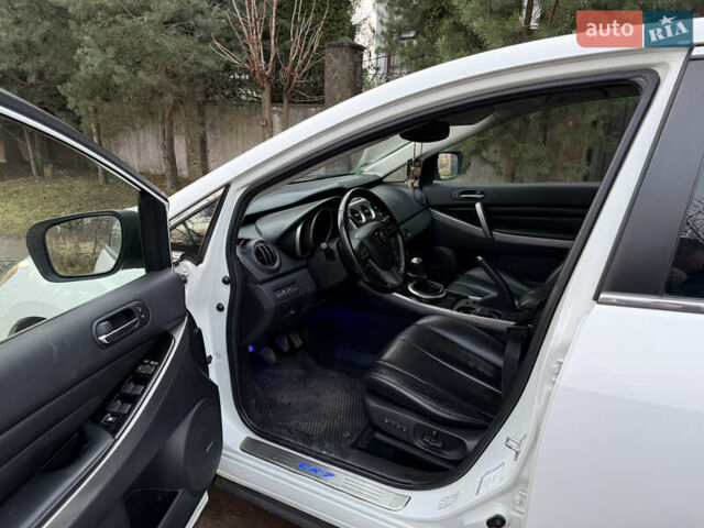 Белый Мазда СХ-7, объемом двигателя 2.18 л и пробегом 229 тыс. км за 10500 $, фото 17 на Automoto.ua