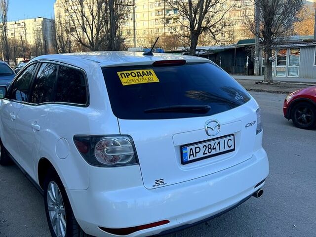 Белый Мазда СХ-7, объемом двигателя 2.5 л и пробегом 202 тыс. км за 9500 $, фото 4 на Automoto.ua