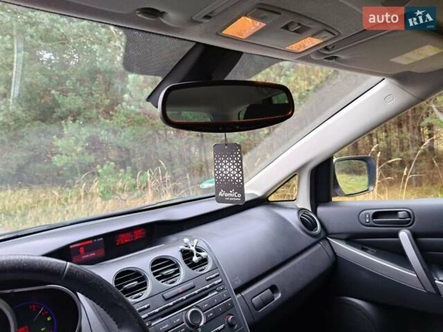 Белый Мазда СХ-7, объемом двигателя 2.18 л и пробегом 168 тыс. км за 10600 $, фото 21 на Automoto.ua