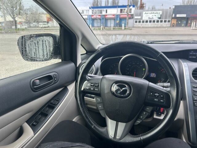 Белый Мазда СХ-7, объемом двигателя 2.5 л и пробегом 213 тыс. км за 7999 $, фото 5 на Automoto.ua