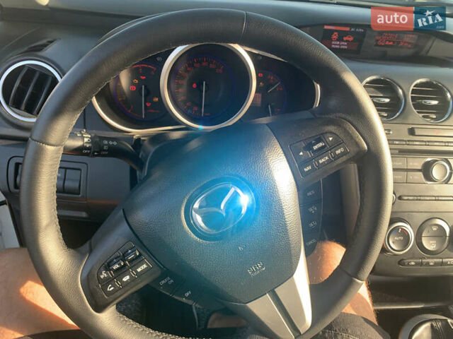 Белый Мазда СХ-7, объемом двигателя 2.2 л и пробегом 185 тыс. км за 9700 $, фото 20 на Automoto.ua