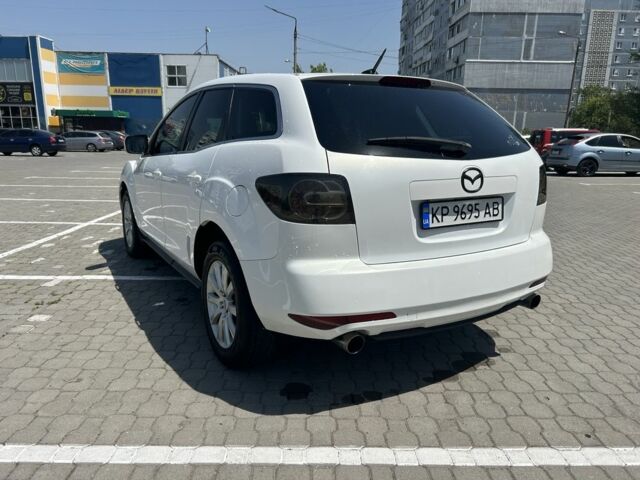 Белый Мазда СХ-7, объемом двигателя 2.5 л и пробегом 213 тыс. км за 7999 $, фото 3 на Automoto.ua