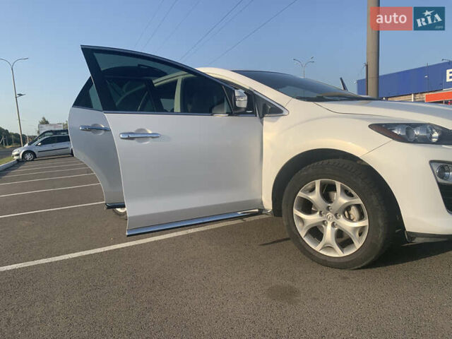 Белый Мазда СХ-7, объемом двигателя 2.2 л и пробегом 185 тыс. км за 9700 $, фото 5 на Automoto.ua