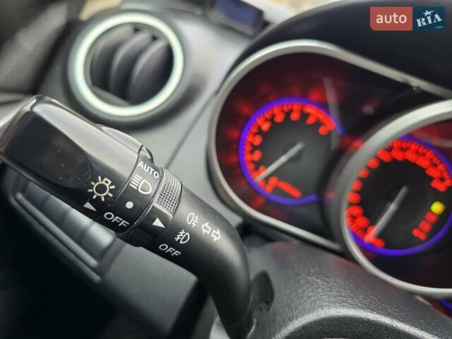 Білий Мазда СХ-7, об'ємом двигуна 2.26 л та пробігом 187 тис. км за 7200 $, фото 28 на Automoto.ua