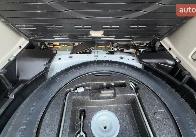 Мазда СХ-7 2011 в Одессе на Automoto.ua Белый Мазда СХ-7, объемом двигателя 2.5 л и пробегом 281 тыс. км за 9000 $, фото 28 на Automoto.ua