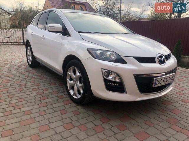 Белый Мазда СХ-7, объемом двигателя 2.49 л и пробегом 209 тыс. км за 10600 $, фото 8 на Automoto.ua