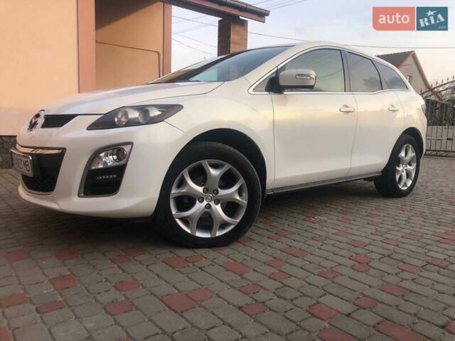 Белый Мазда СХ-7, объемом двигателя 2.49 л и пробегом 209 тыс. км за 10600 $, фото 5 на Automoto.ua