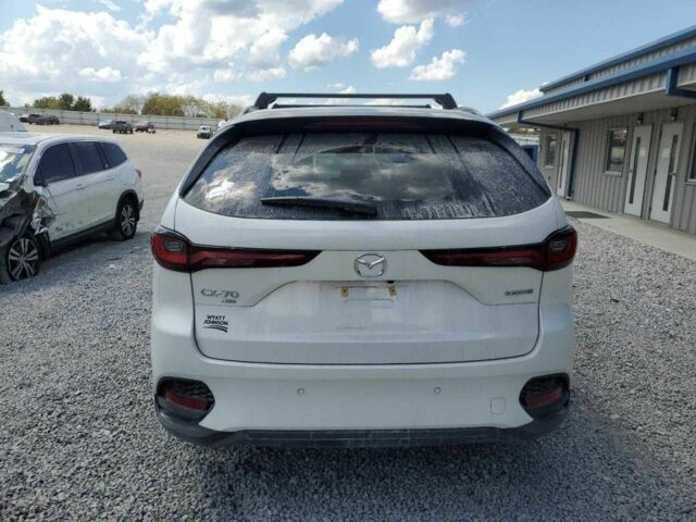 Белый Мазда СХ-7, объемом двигателя 3.3 л и пробегом 3 тыс. км за 14000 $, фото 2 на Automoto.ua