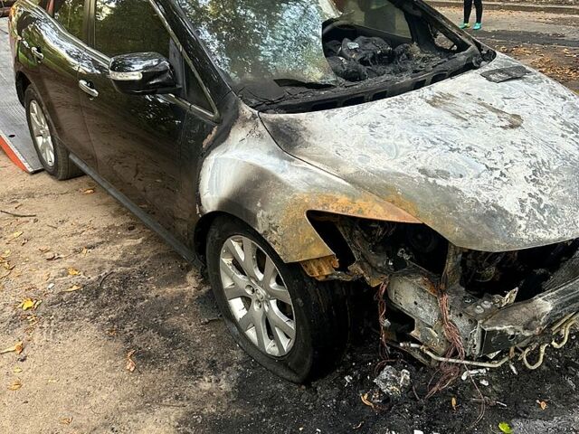 Мазда СХ-7 2007 в Кременчуге на Automoto.ua Черный Мазда СХ-7, объемом двигателя 2.3 л и пробегом 150 тыс. км за 2500 $, фото 10 на Automoto.ua