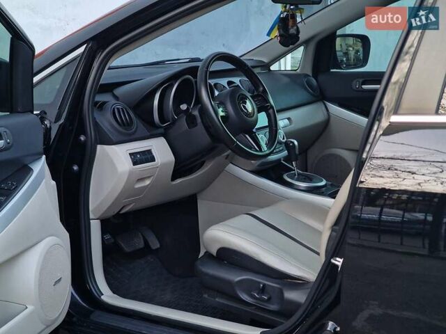Черный Мазда СХ-7, объемом двигателя 2.3 л и пробегом 115 тыс. км за 8990 $, фото 30 на Automoto.ua