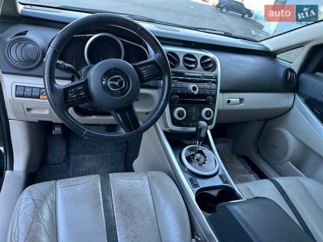 Черный Мазда СХ-7, объемом двигателя 2.3 л и пробегом 200 тыс. км за 6700 $, фото 19 на Automoto.ua