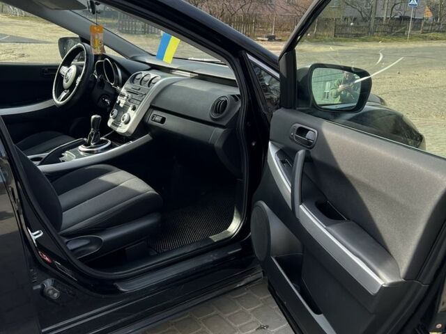 Черный Мазда СХ-7, объемом двигателя 2.3 л и пробегом 220 тыс. км за 7000 $, фото 9 на Automoto.ua