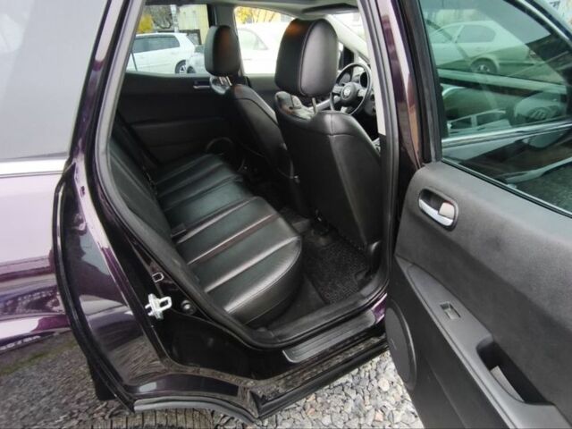 Черный Мазда СХ-7, объемом двигателя 2.3 л и пробегом 135 тыс. км за 7000 $, фото 5 на Automoto.ua