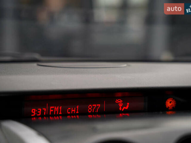 Чорний Мазда СХ-7, об'ємом двигуна 2.26 л та пробігом 177 тис. км за 9199 $, фото 16 на Automoto.ua