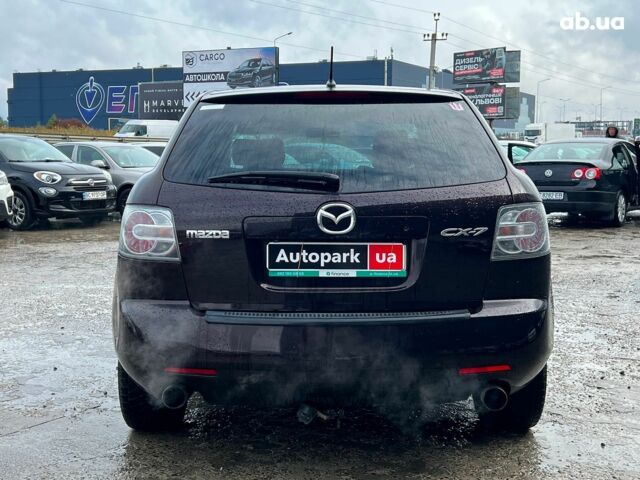 Чорний Мазда СХ-7, об'ємом двигуна 2 л та пробігом 214 тис. км за 8190 $, фото 6 на Automoto.ua