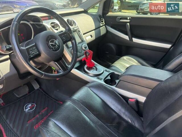 Черный Мазда СХ-7, объемом двигателя 2.3 л и пробегом 180 тыс. км за 5600 $, фото 12 на Automoto.ua
