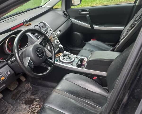 Черный Мазда СХ-7, объемом двигателя 2.26 л и пробегом 221 тыс. км за 5800 $, фото 3 на Automoto.ua