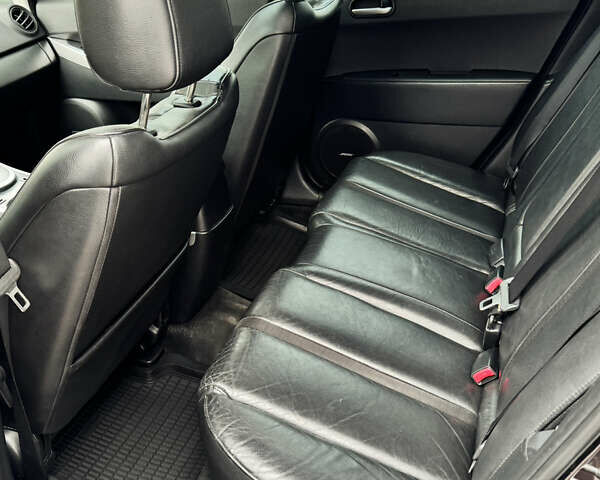 Черный Мазда СХ-7, объемом двигателя 2.3 л и пробегом 137 тыс. км за 7700 $, фото 6 на Automoto.ua