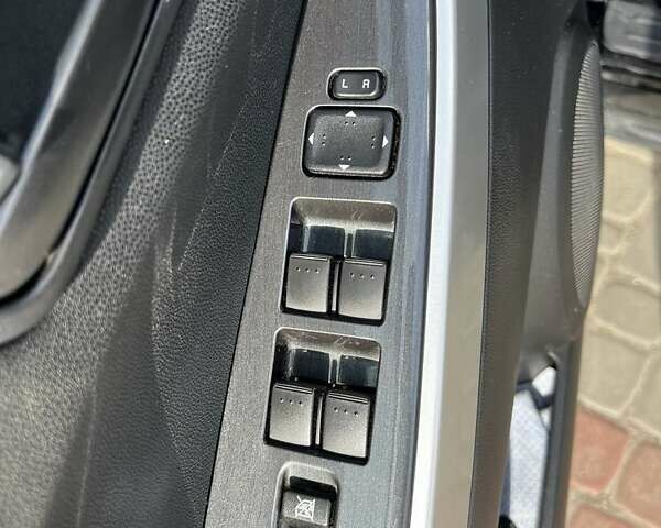 Черный Мазда СХ-7, объемом двигателя 2.3 л и пробегом 220 тыс. км за 7000 $, фото 18 на Automoto.ua